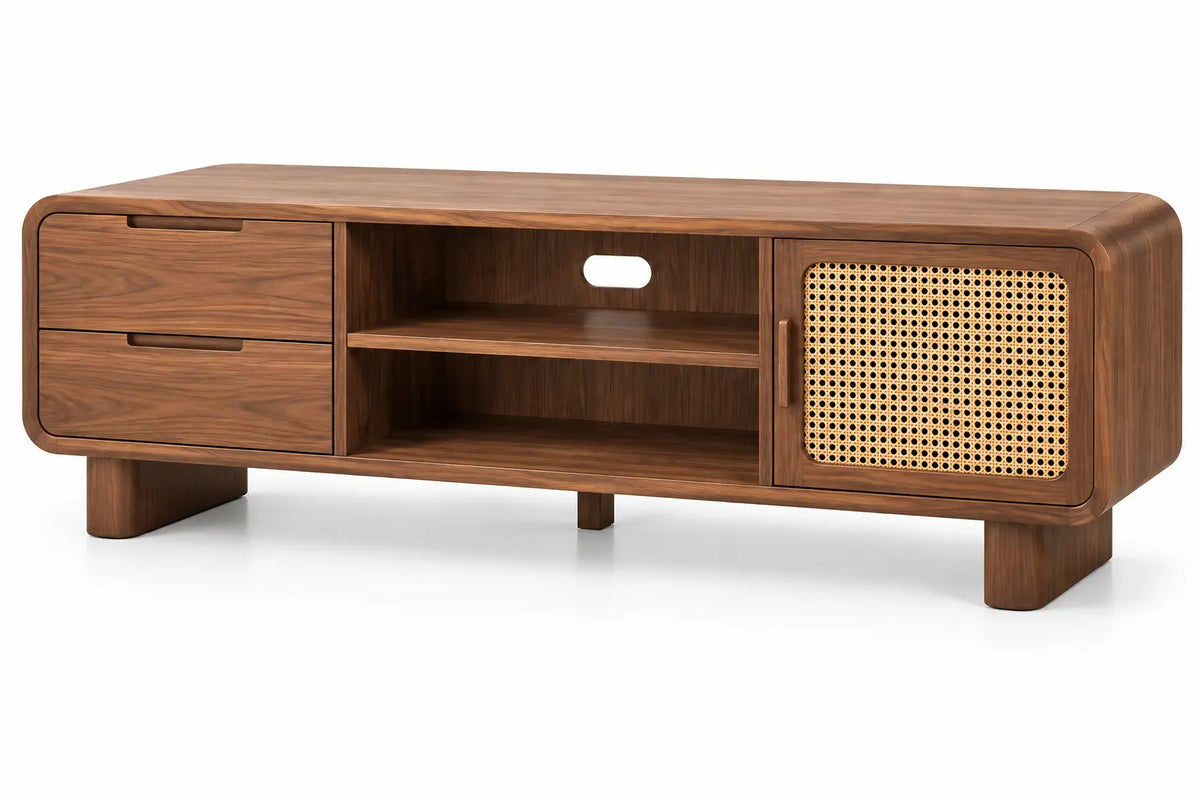 Mueble bajo para televisión con detalles de entramado y estantes, marrón